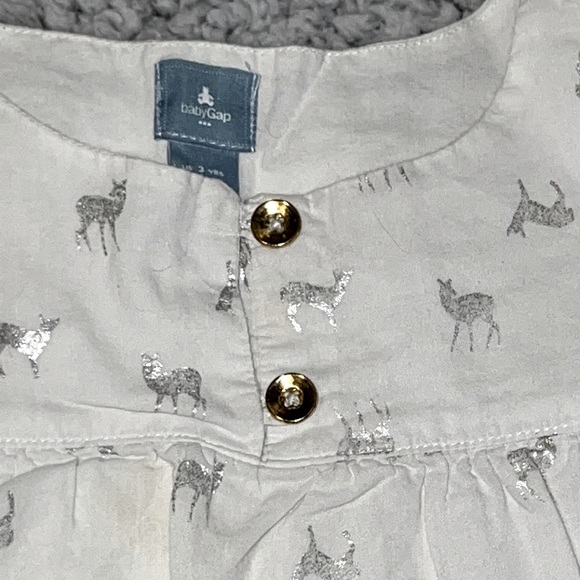 3T Baby Gap Long Sleeved Shirt with Deer - Picture 3 of 3